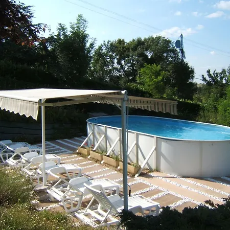2 Personen In Der Landschaft Des Tarn By Interhome * Labruguière